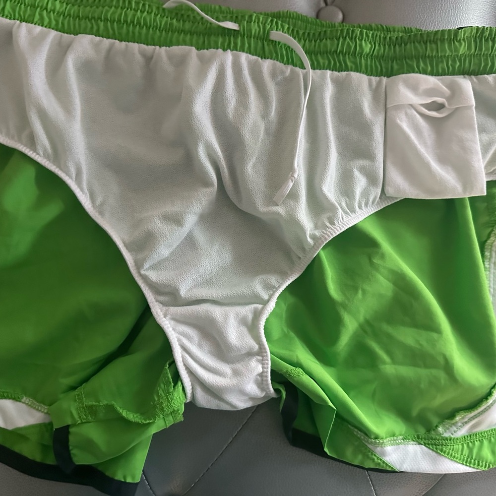 NIKE RUNNING SHORTS - Lime Green with navy blue and white accents - XL NWOT - Picture 6 of 6